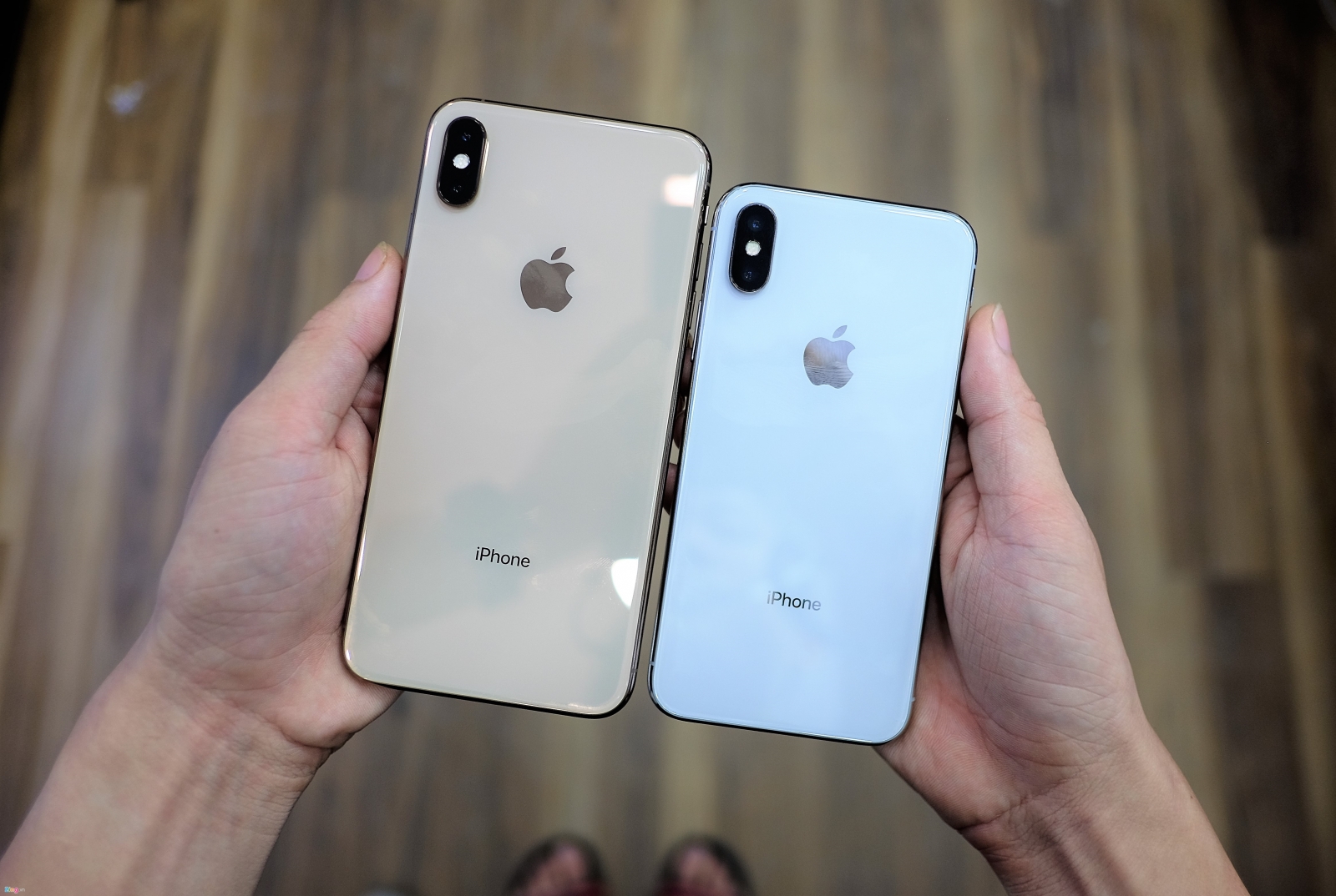 iPhone XS 256GB Silver SIM FREE