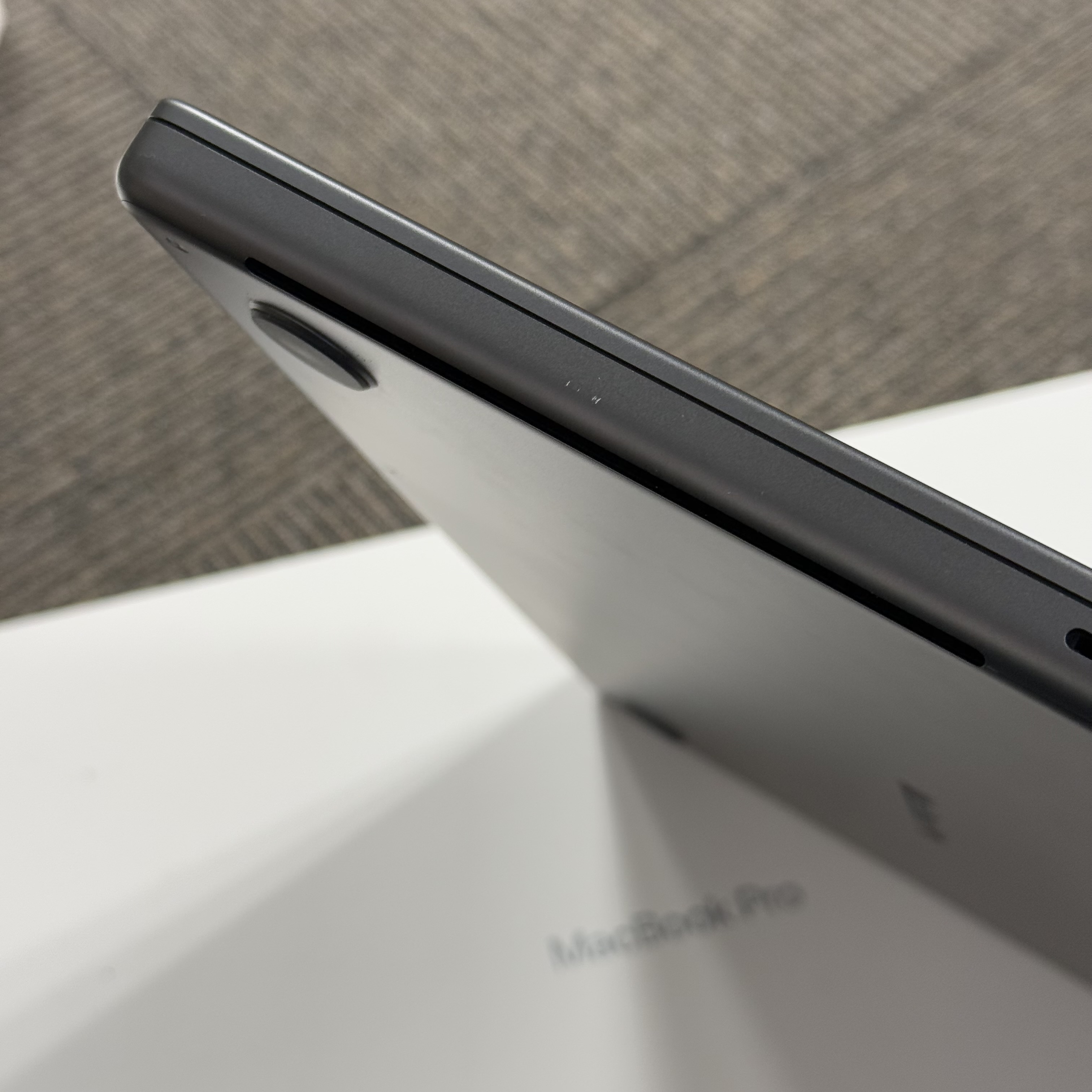 MacBook Pro 14-inch 2023 M3 Pro RAM 36GB/SSD 2TB MacBook Pro 14-inch 2023 M3 Pro RAM 36GB/SSD 2TB