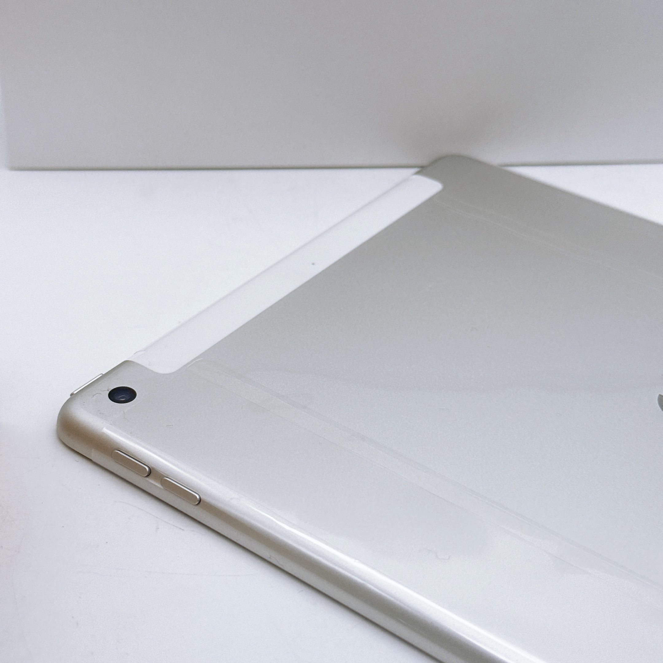 iPad Gen 8 2020 – 128GB – Silver – WiFi 4G iPad Gen 8 2020 – 128GB – Silver – WiFi 4G