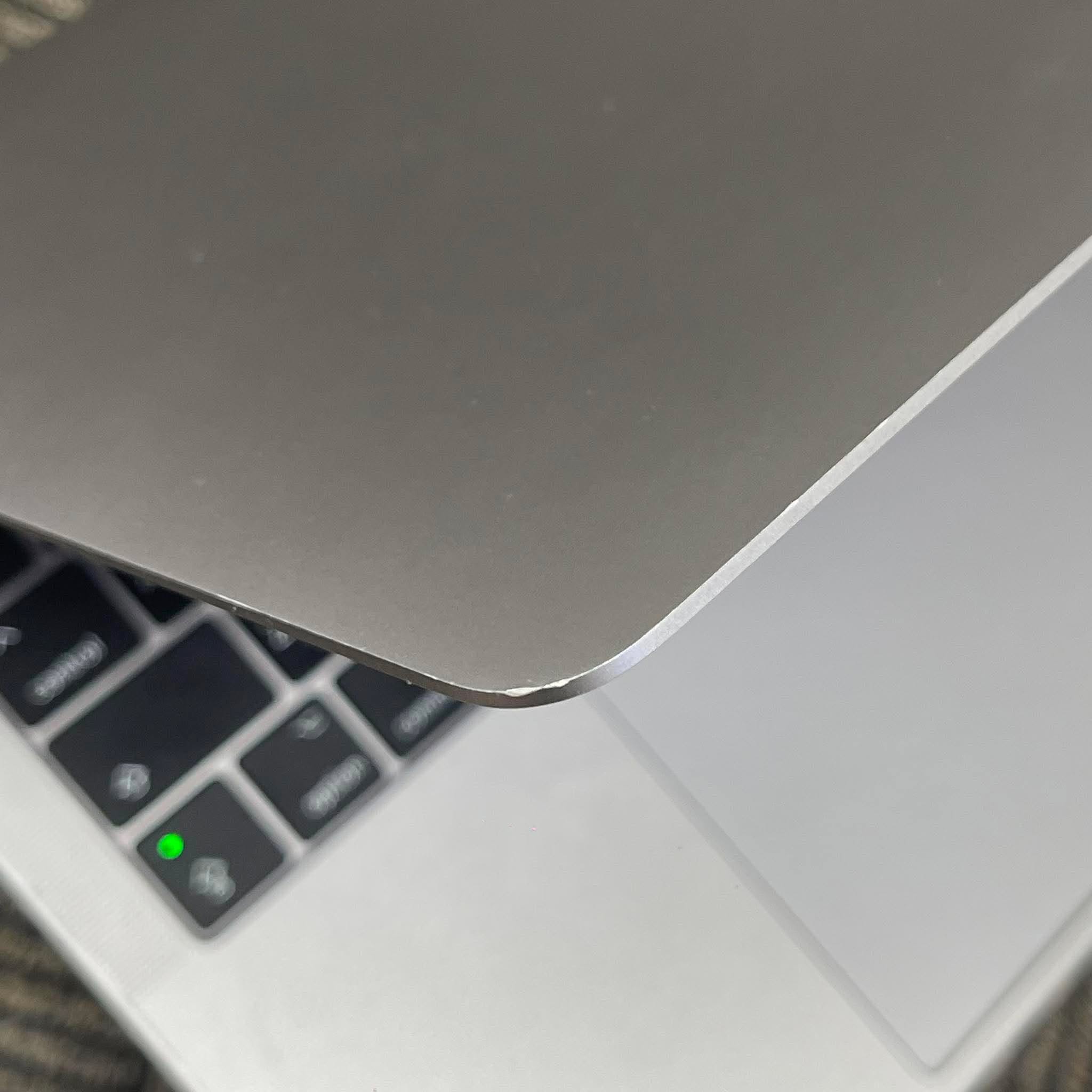 MacBook Pro 13-inch 2017 Intel Core i5/RAM 8GB/SSD 128GB MacBook Pro 13-inch 2017 Intel Core i5/RAM 8GB/SSD 128GB