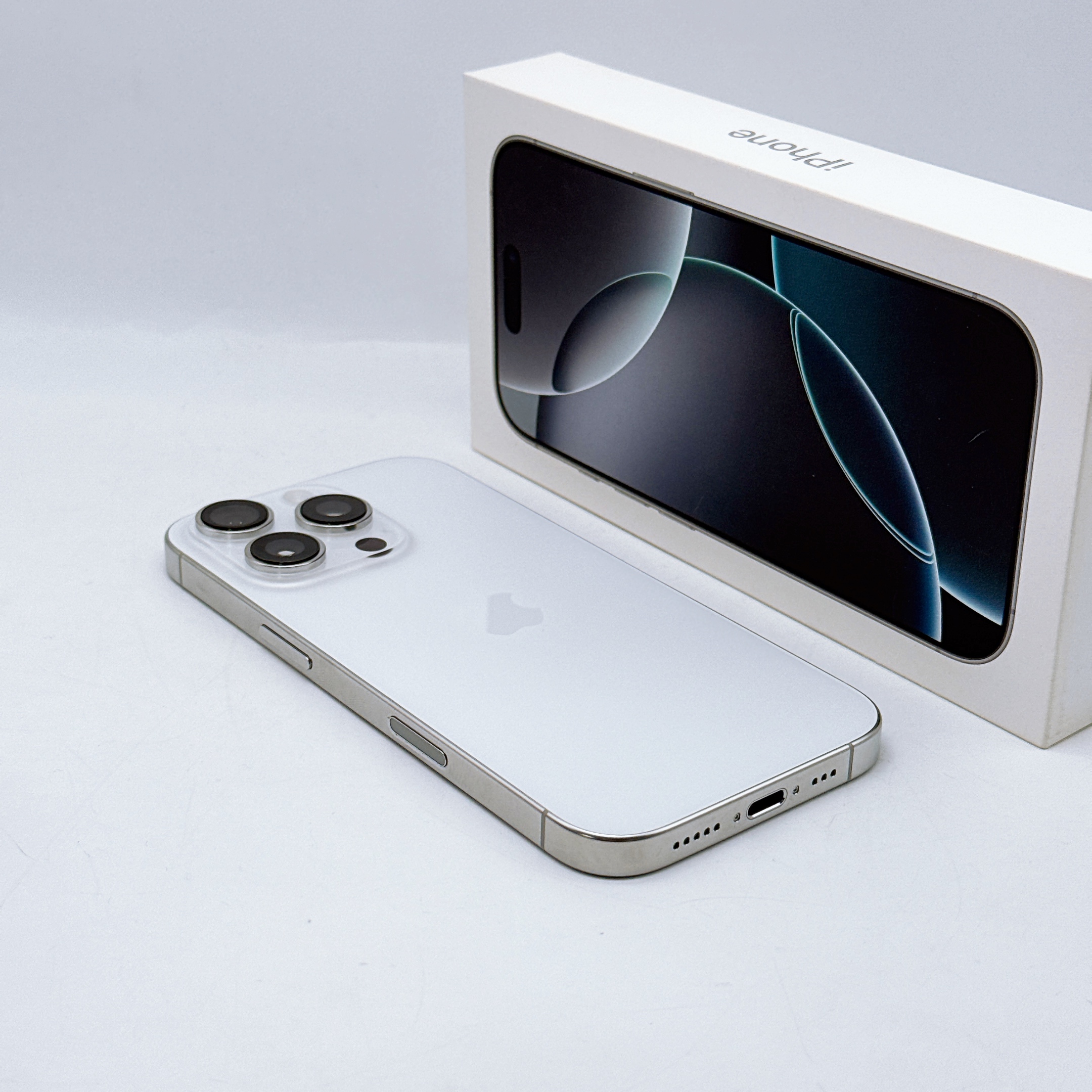 iPhone 16 Pro 256GB White Titanium SIM FREE iPhone 16 Pro 256GB White Titanium SIM FREE