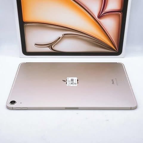 iPad Air 6 11-inch M2 2024 128GB Starlight SIM FREE iPad Air 6 11-inch M2 2024 128GB Starlight SIM FREE