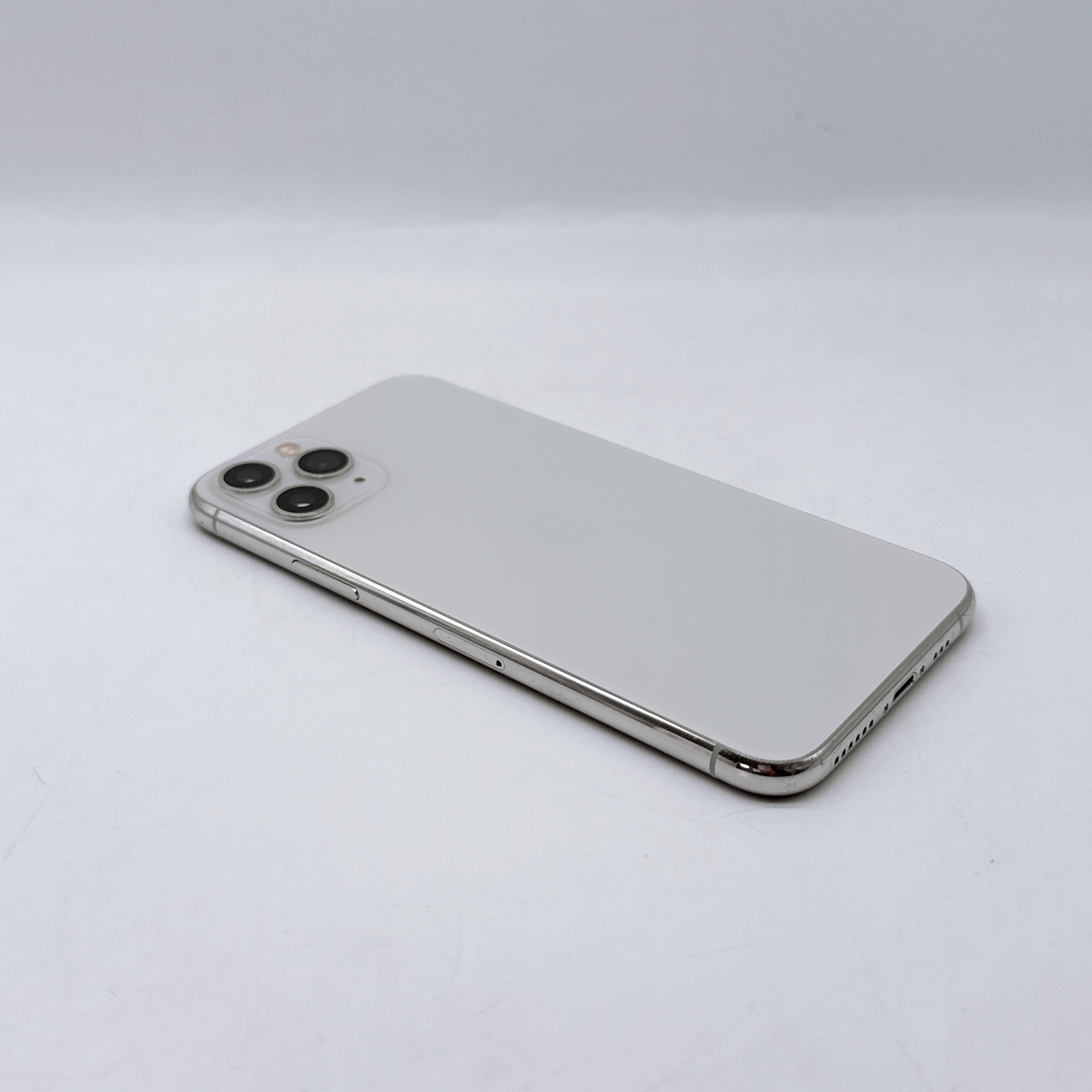 iPhone 11 Pro 256GB Silver SIM FREE iPhone 11 Pro 256GB Silver SIM FREE