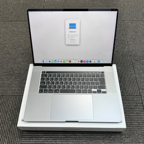 MacBook Pro 16-inch 2019 Silver Intel Core i9/RAM 16GB/SSD 1TB MacBook Pro 16-inch 2019 Silver Intel Core i9/RAM 16GB/SSD 1TB