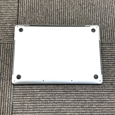 MacBook Pro 13-inch 2018 Silver Intel Core i5/RAM 16GB/SSD 1TB MacBook Pro 13-inch 2018 Silver Intel Core i5/RAM 16GB/SSD 1TB