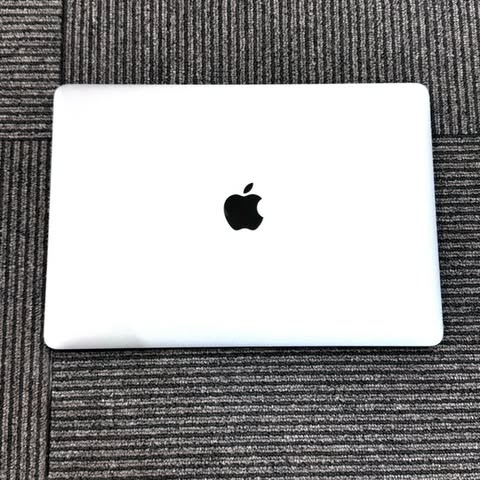 MacBook Pro 13-inch 2018 Silver Intel Core i5/RAM 16GB/SSD 1TB