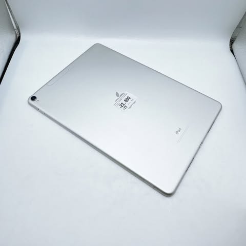 iPad Pro 10.5-inch 64GB Silver SIM FREE iPad Pro 10.5-inch 64GB Silver SIM FREE