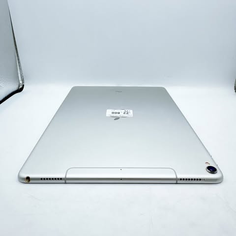 iPad Pro 10.5-inch 64GB Silver SIM FREE iPad Pro 10.5-inch 64GB Silver SIM FREE
