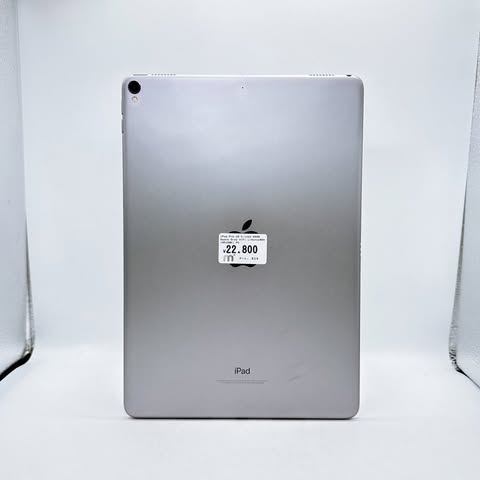 iPad Pro 10.5-inch 64GB Space Gray Wi-Fi