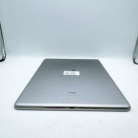 iPad GEN 6 2018 9.7-inch 128GB Space Gray Wi-Fi iPad GEN 6 2018 9.7-inch 128GB Space Gray Wi-Fi