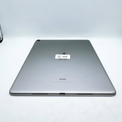 iPad Pro 10.5-inch 64GB Space Gray Wi-Fi iPad Pro 10.5-inch 64GB Space Gray Wi-Fi