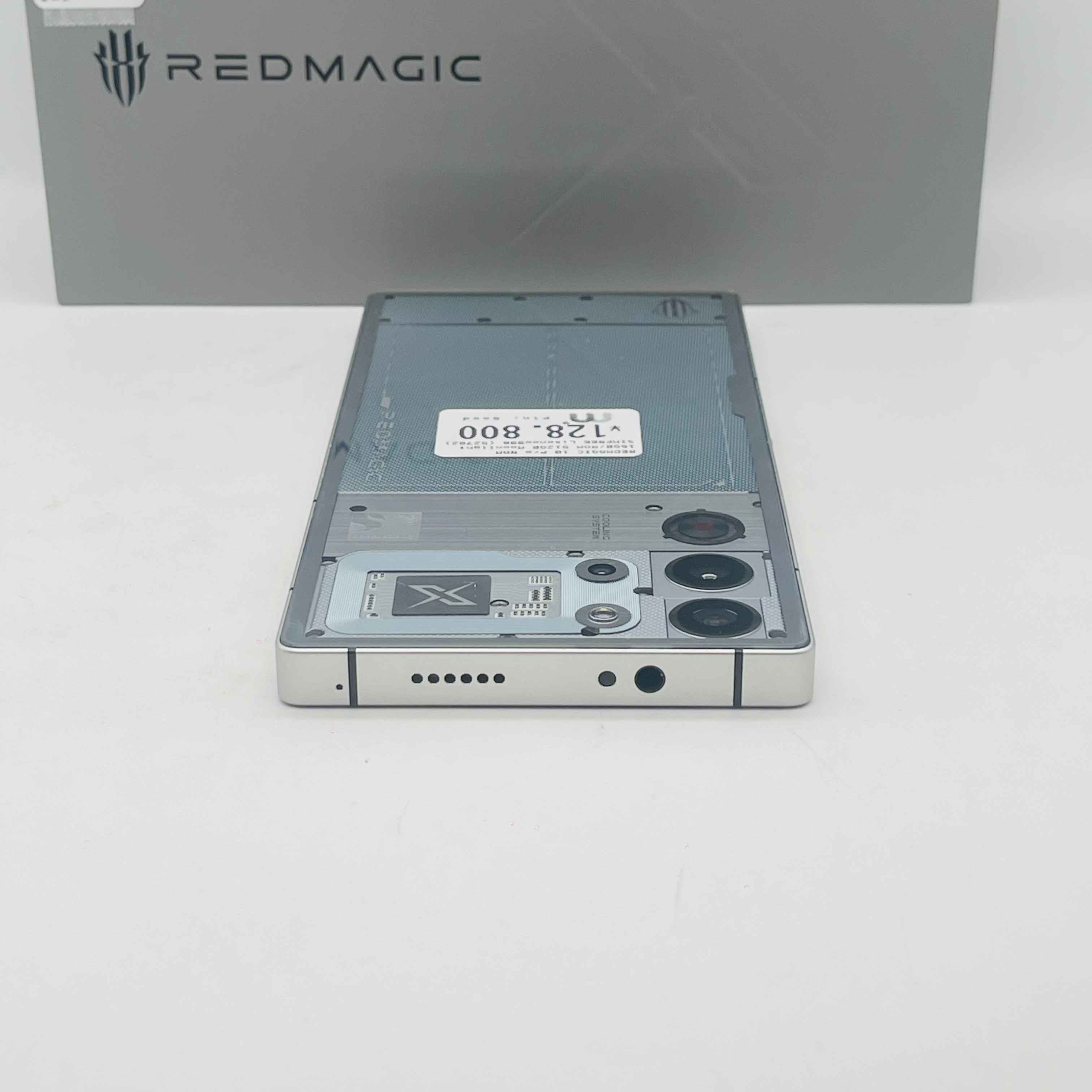 REDMAGIC 10 PRO RAM 16GB / ROM 512GB Moonlight SIM FREE REDMAGIC 10 PRO RAM 16GB / ROM 512GB Moonlight SIM FREE