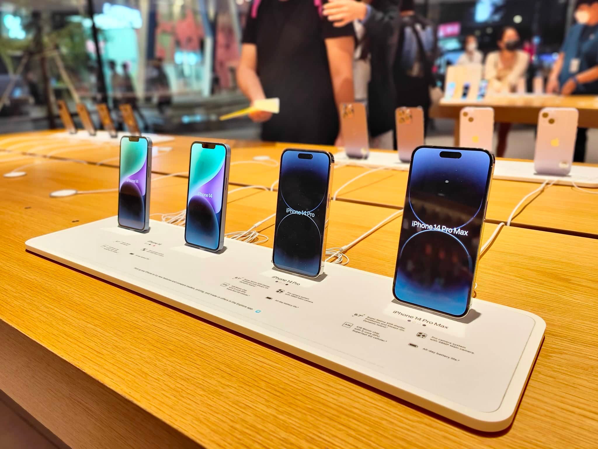 Khi nào là thời điểm tốt nhất để mua iPhone? Bí quyết mua đúng lúc, tiết kiệm tiền